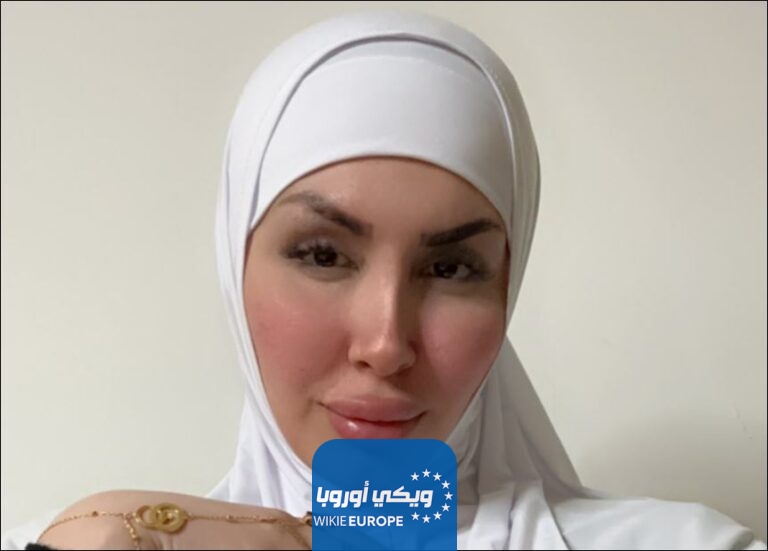 مشاهدة فيلم ميرا النوري الحجاب مع الشاب الصغير