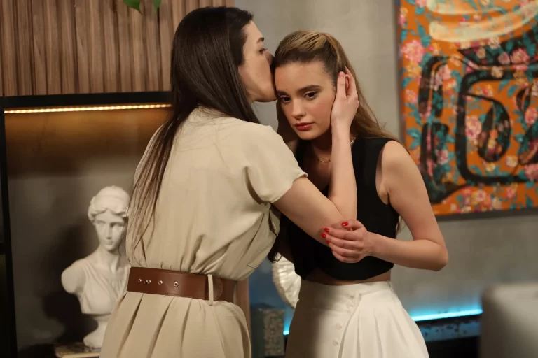 مسلسل الكذبة التركي الحلقة 3