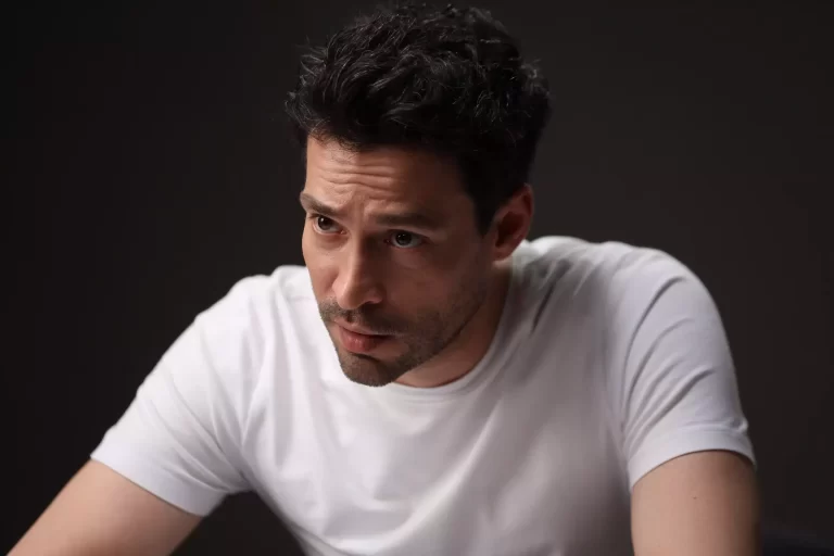 مسلسل حجرة ورقة مقص الحلقة 14
